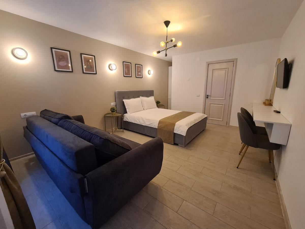 Urbanist Guest House Călimăneşti Esterno foto