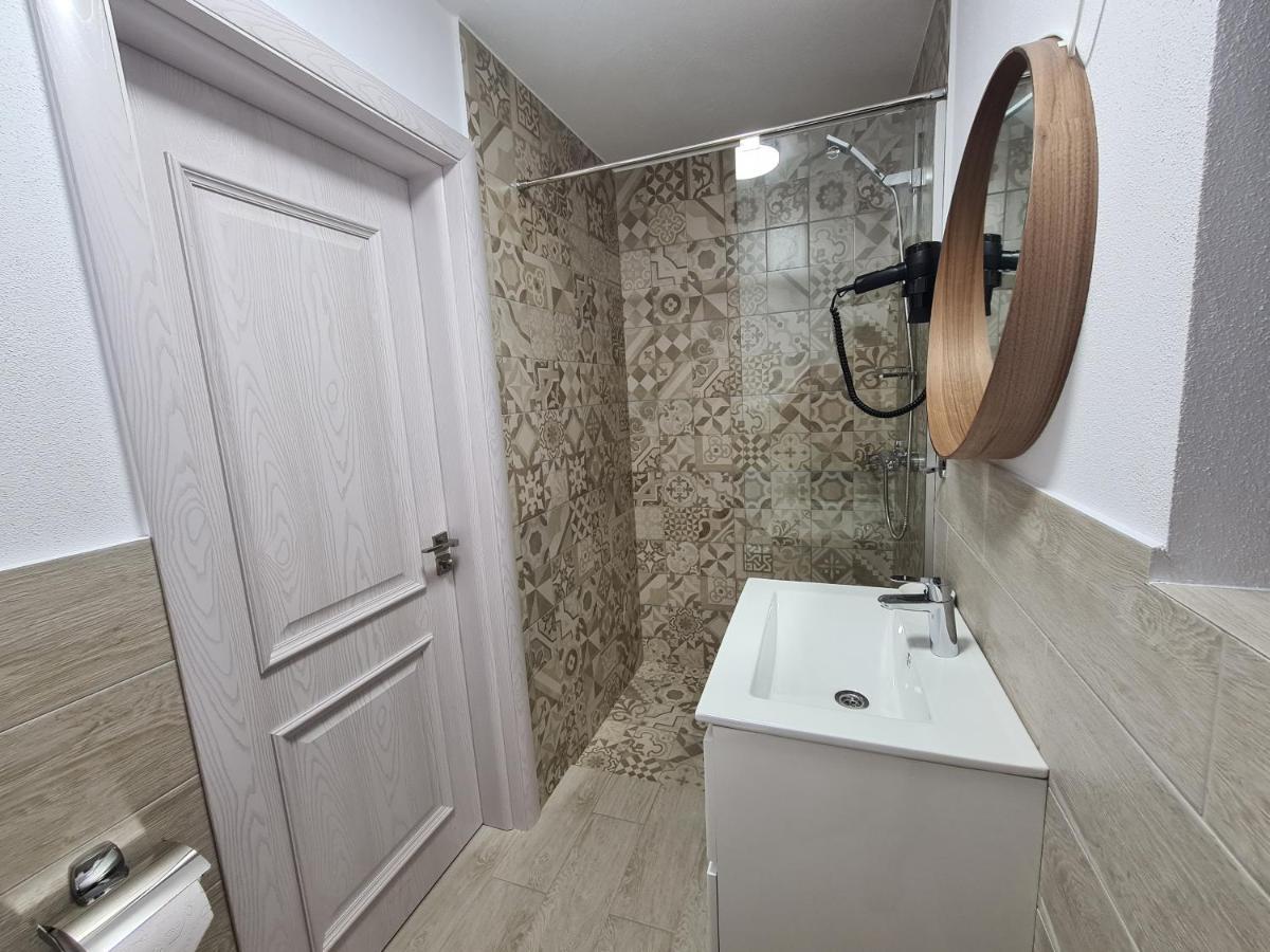 Urbanist Guest House Călimăneşti Esterno foto