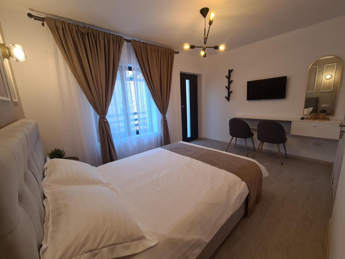 Urbanist Guest House Călimăneşti Esterno foto