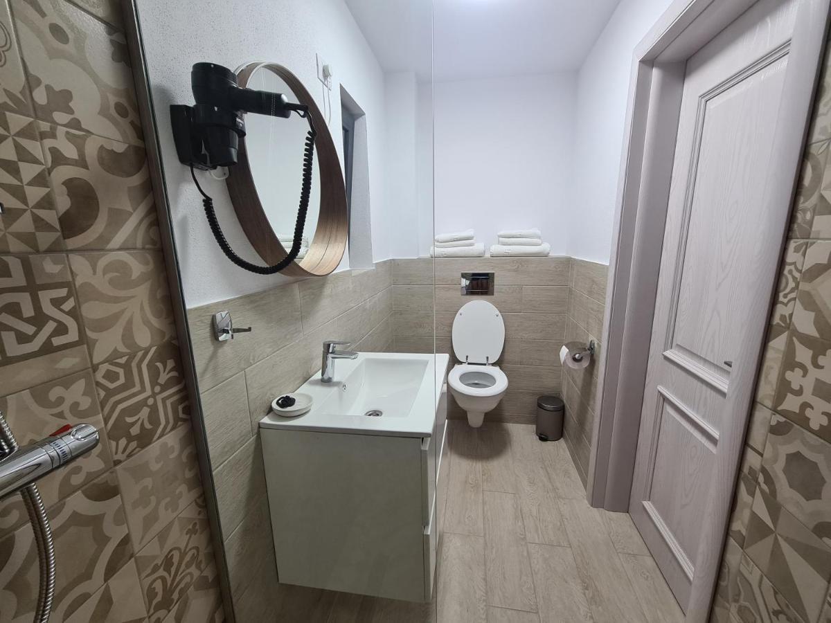 Urbanist Guest House Călimăneşti Esterno foto